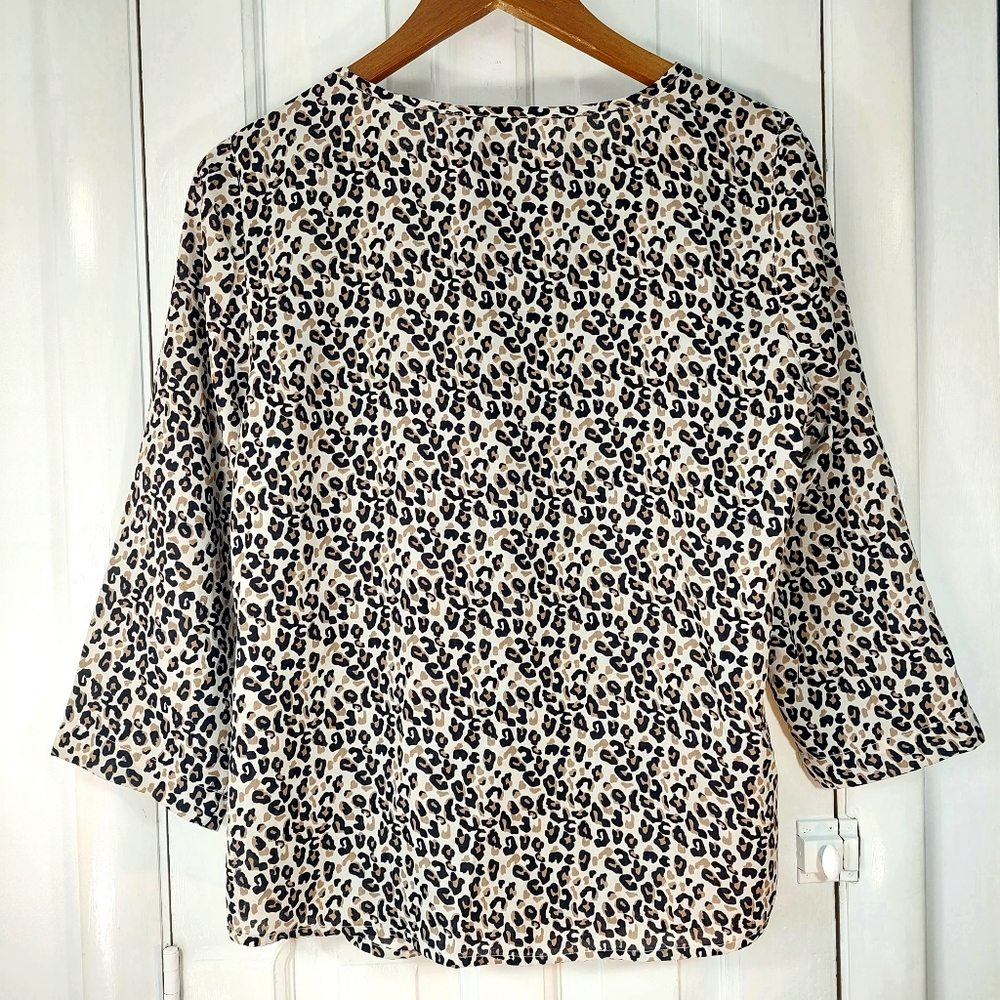Preswick & Moore Leopard Print Blouse Lightweight Flowy Sz M - Picture 5 of 9
